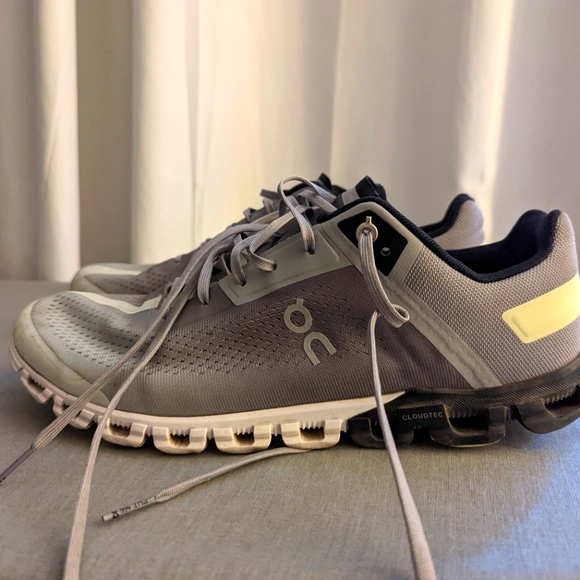 On Running Other - On Cloudflow 4.0 - Gently Used